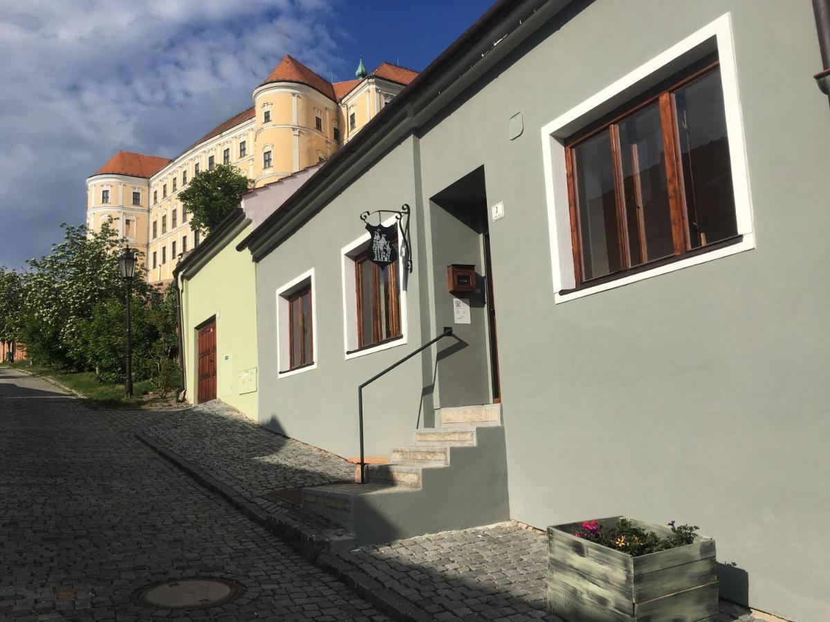 Castle-Wall-Inn Mikulov Luaran gambar
